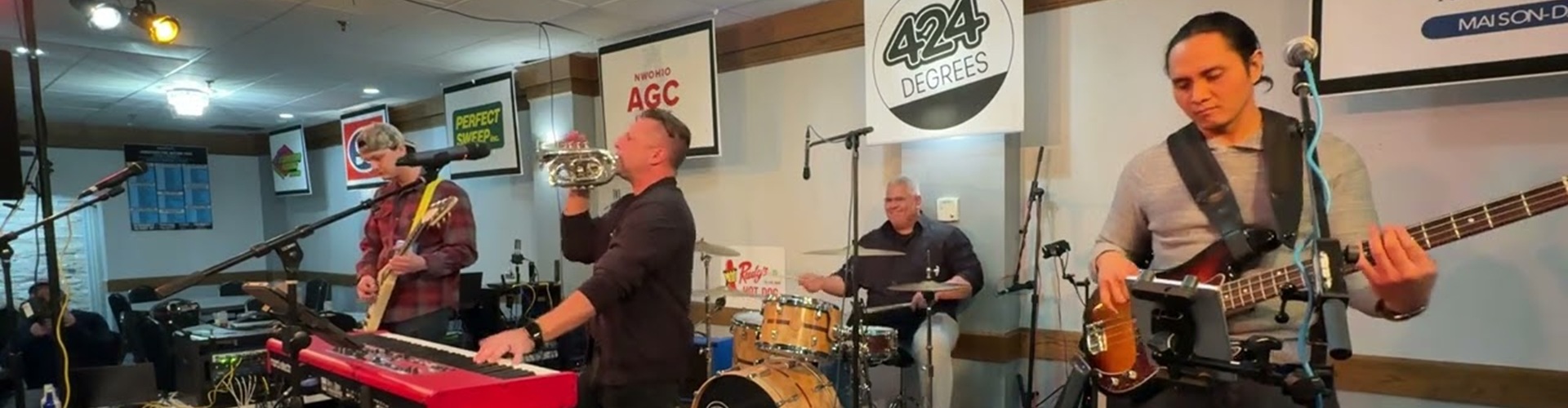 performance of Ben DeLong Band